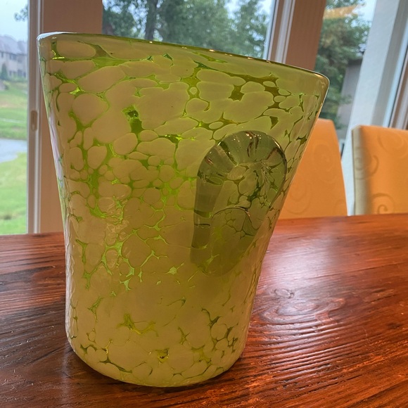 Hand blown Glass Wine Chiller/Ice Bucket - Beautiful Green - Picture 6 of 11